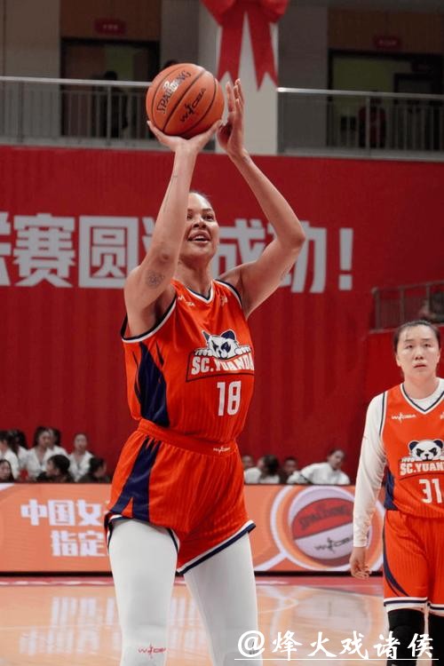 坎贝奇“两双”带领四川女篮力克WCBA领头羊 坎贝奇“两双”带领四川女篮力克WCBA领头羊