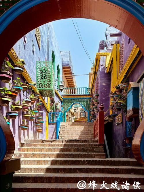 漫步喀什街巷 触摸古城文脉 漫步喀什街巷 触摸古城文脉